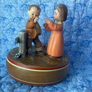 REUGE Whimsical Figurine Music Box Anri Thorens Hand Carved